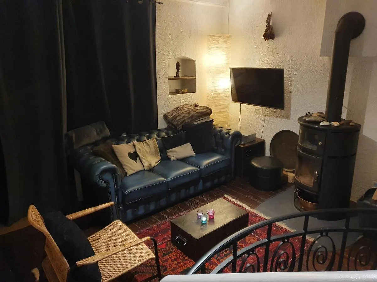 Holiday home A Room With A View - Maisonnette Dans Bourg Medieval Au Bord Du Lac Leman Yvoire France